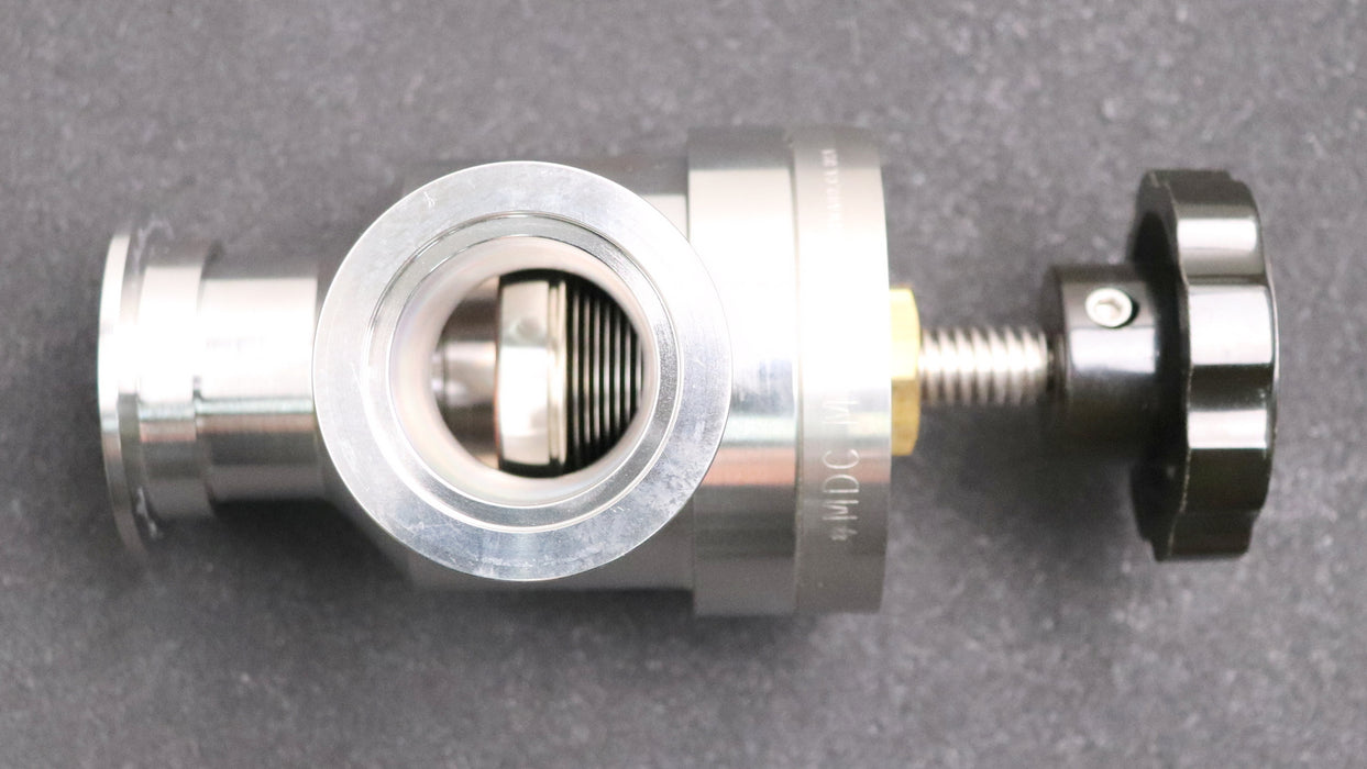 Bild des Artikels MDC-Vakuum-Winkelventil-90°-Anschlüsse-ISO-KF-DN35---KAV-150-Type-310074