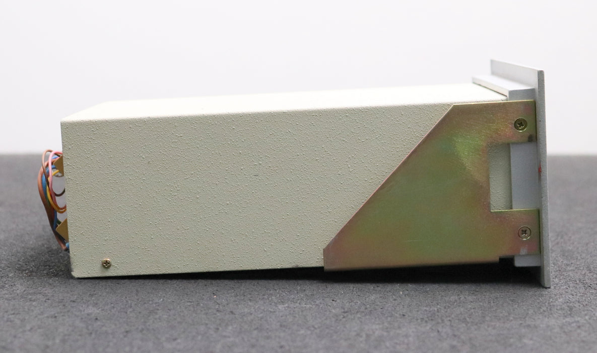 Bild des Artikels HENGSTLER-Zähler-mit-8-stelliger-Digitalanzeige-Typen-Nr.-0783698-220VAC-50Hz