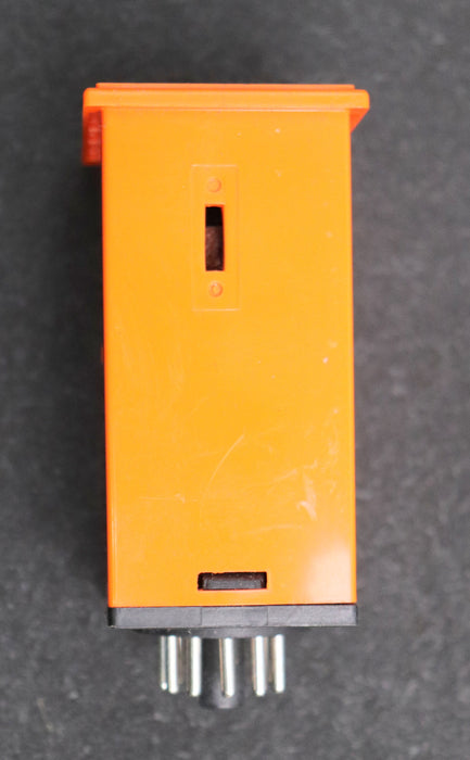 Bild des Artikels DATALOGIC-Verzögeruns-Relais-MS-70-110/220VAC-50/60Hz-Ord.Nr.-9021228-gebraucht