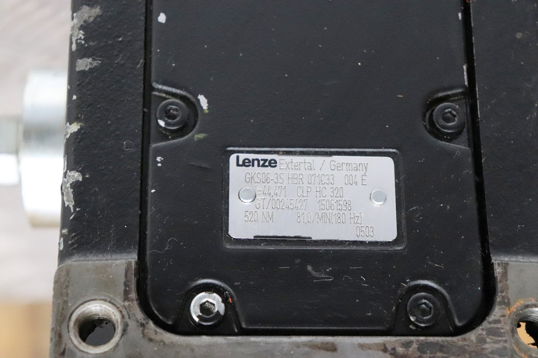 Bild des Artikels LENZE-Kegelstirnrad-Getriebemotor-4,6kW-Typ-MDSJSBS071-33-325VAC-180Hz-10A