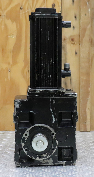 Bild des Artikels LENZE-Kegelstirnrad-Getriebemotor-4,6kW-Typ-MDSJSBS071-33-325VAC-180Hz-10A