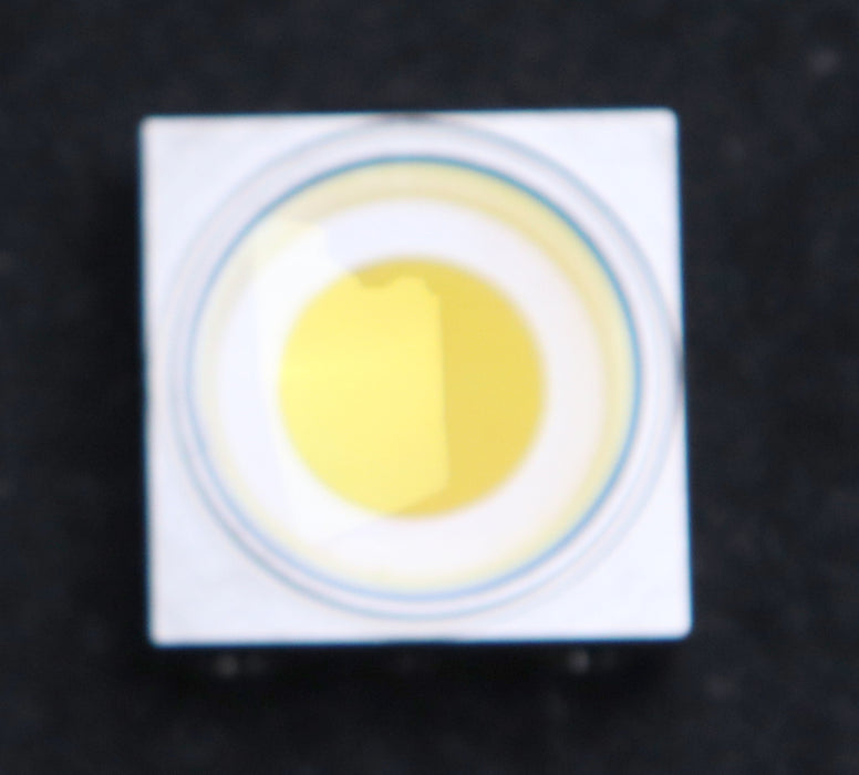 Bild des Artikels OERLIKON-SOLAR-Plankonvexlinse-ZSB-1064nm-in-Edelstahlfassung-für-Laser