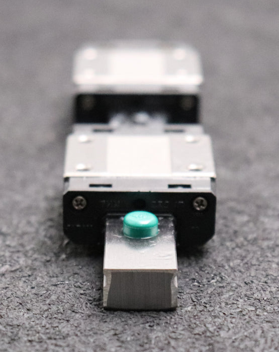 Bild des Artikels THK-Linearführung-Größe-12-mit-2-Wagen-Model-2SRS12MUUC1+131LM-unbenutzt-in-OVP