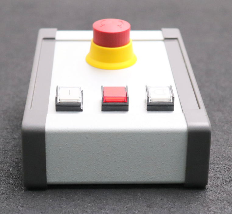 Bild des Artikels TRUMPF-Laser-Steuerpult-05-04-79-00-/-a-gebraucht