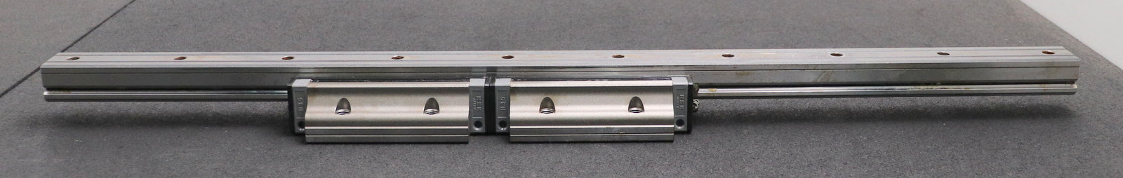 Bild des Artikels NSK-Führungsschiene-mit-2-Führungswagen-SH350756GLC2W01P63-+-2x-LH-LA35-L