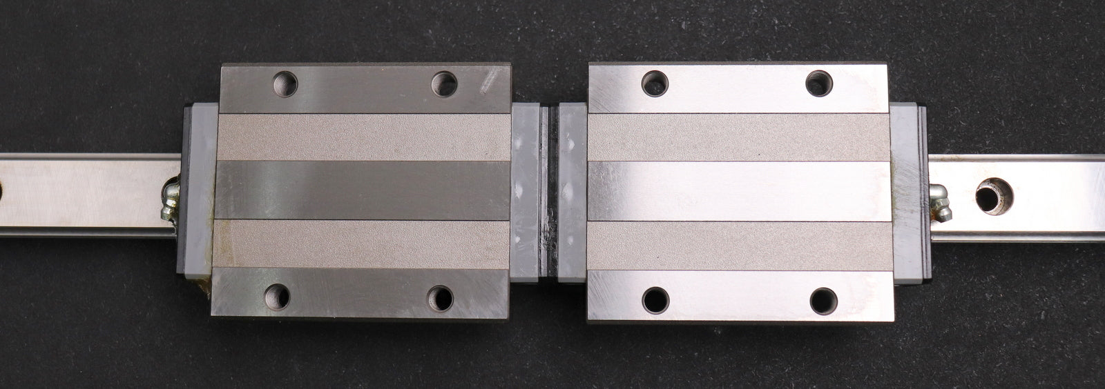 Bild des Artikels NSK-Führungsschiene-mit-2-Führungswagen-SH350756GLC2W01P63-+-2x-LH-LA35-L