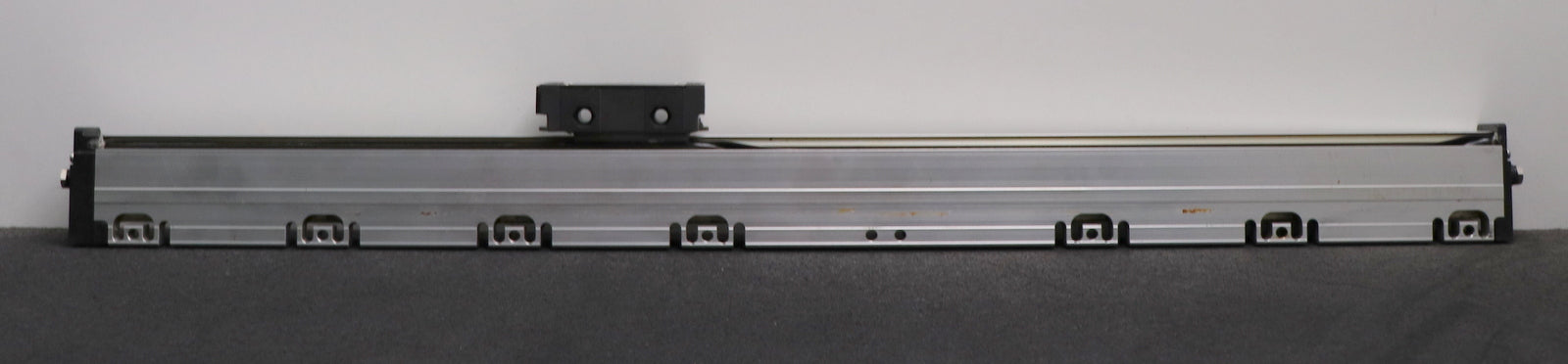 Bild des Artikels HEIDENHAIN-Linearmaßstab-LS-186-Messlänge-640mm-ID.Nr.-336960-17-+-326797-03