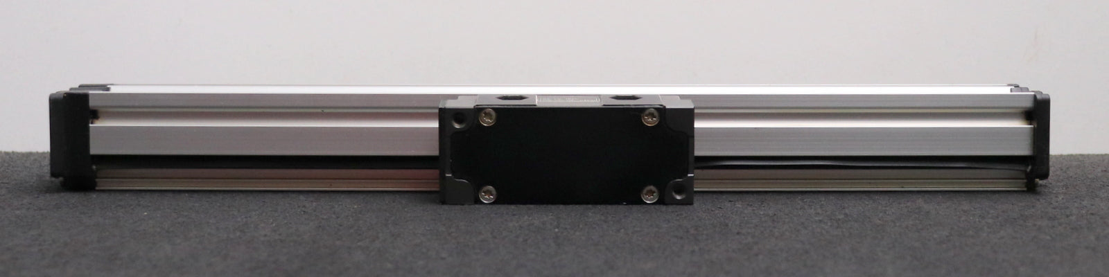 Bild des Artikels HEIDENHAIN-Linearmaßstab-LS-186C-Messlänge-240mm-ID.Nr.-295714-38-+-326797-04