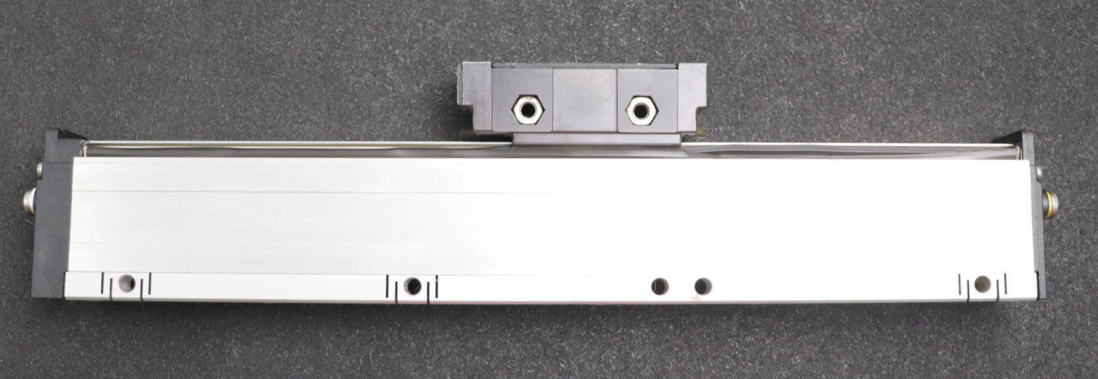 Bild des Artikels HEIDENHAIN-Linearmaßstab-LS-186C-Messlänge-240mm-ID.Nr.-295714-38-+-326797-04