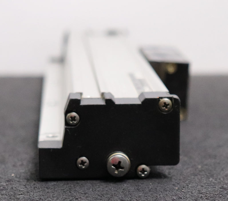 Bild des Artikels HEIDENHAIN-Linearmaßstab-LS-186C-Messlänge-240mm-ID.Nr.-295714-38-+-326797-04