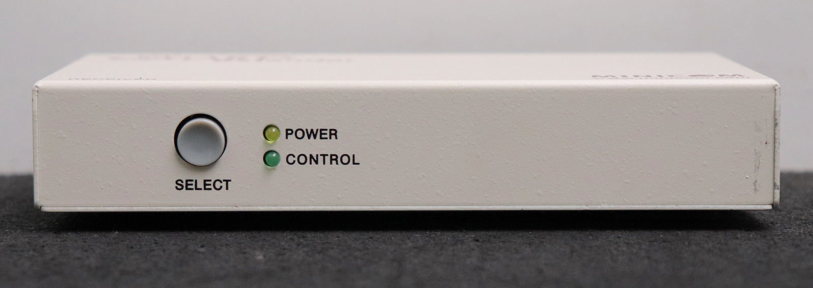 Bild des Artikels MINICOM-Extender-P/N-1DT23002-Rev.-1.4-CAT5-Smart-Extender-Receiver-gebraucht