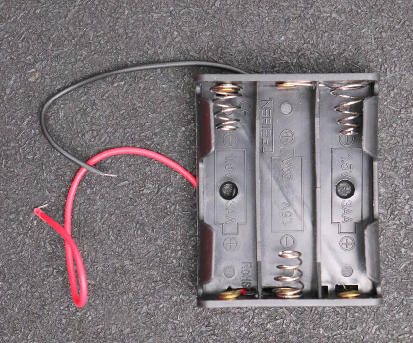 Bild des Artikels 4x6-Batteriehalter-3x-AA-mit-Leitung-und-Krokodilklemmen-unbenutzt-in-OVP