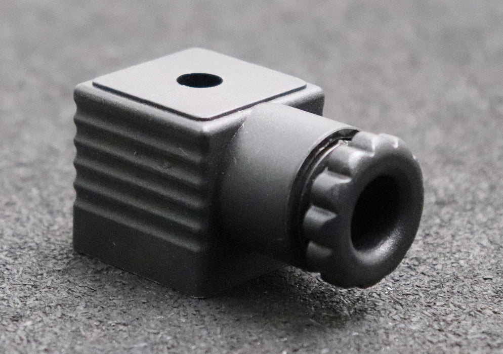 Bild des Artikels H.T.P.-20x-Ventilstecker-Schwarz-Pole:-3-10A-250V-unbenutzt