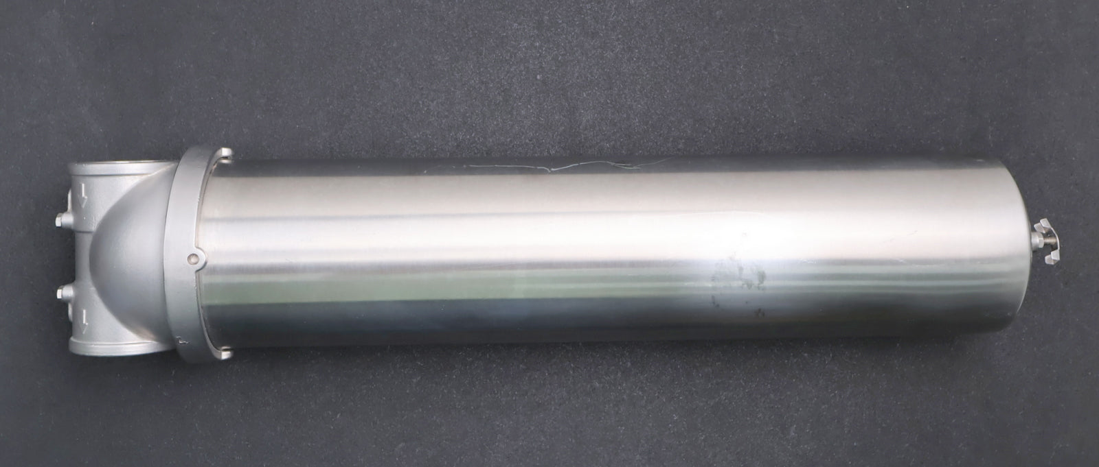 Bild des Artikels Edelstahl-Filtergehäuse-20''-Anschluß-2''-IG-Abmessungen-69xØ15cm-gebraucht