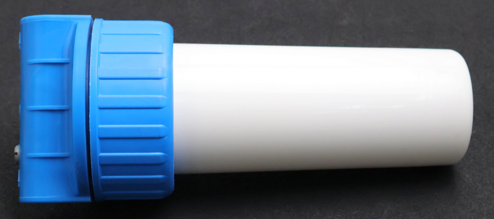Bild des Artikels Filtergehäuse-10"-Anschluss-3/4''-Tasse-weiß-Deckel-Blau-unbenutzt