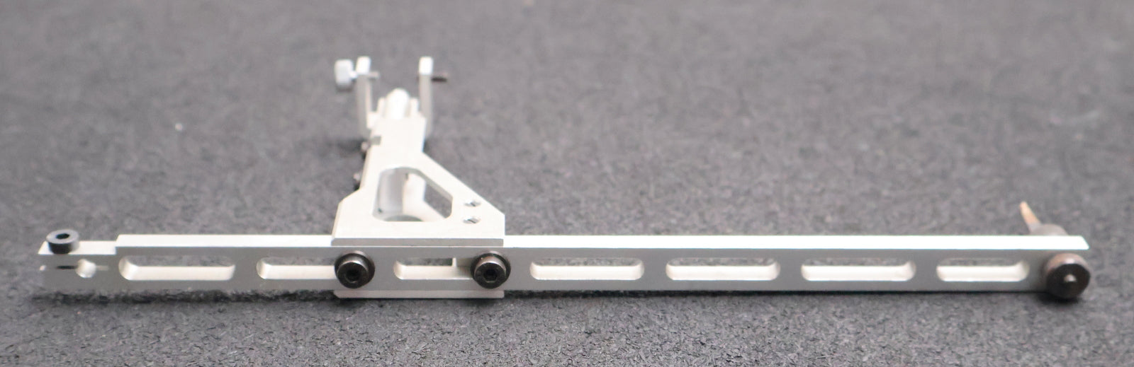 Bild des Artikels KLINGELNBERG-Tasterausleger-Innenverzahnungen-für-PFSU-Geräte-Auskraglänge-230mm