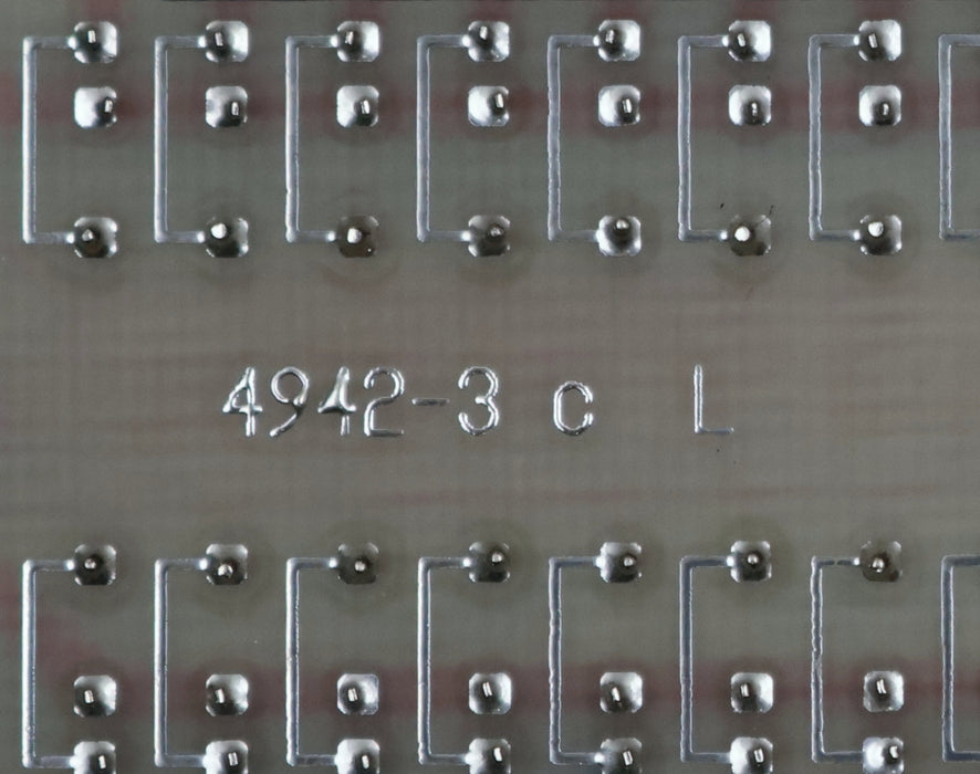 Bild des Artikels VEM-NUMERIK-RFT-DDR-Einschubplatine-413909-8-RFT-56319-Beschriftung-4942-3