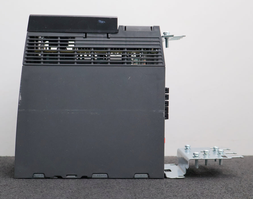 Bild des Artikels SIEMENS-SINAMICS-G-120C-PN-Frequenzumrichter-6SL3210-1KE11-8UF2