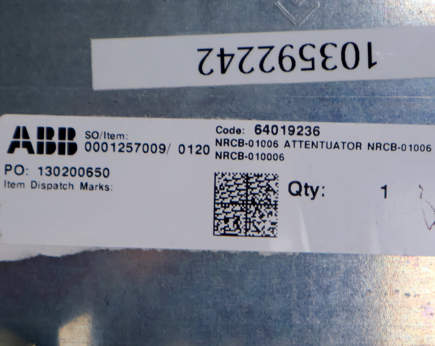 Bild des Artikels ABB-Attenuator-Type-NRCB-010006-Code-64019236-400-690V-Rev.-F-gebraucht
