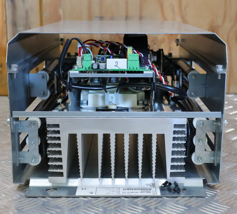 Bild des Artikels ABB-Bremschopper-NBRA-658C-OPTION/SP-KIT-Code-59006428-513-707VDC-Rmin-1,7/2Ohm