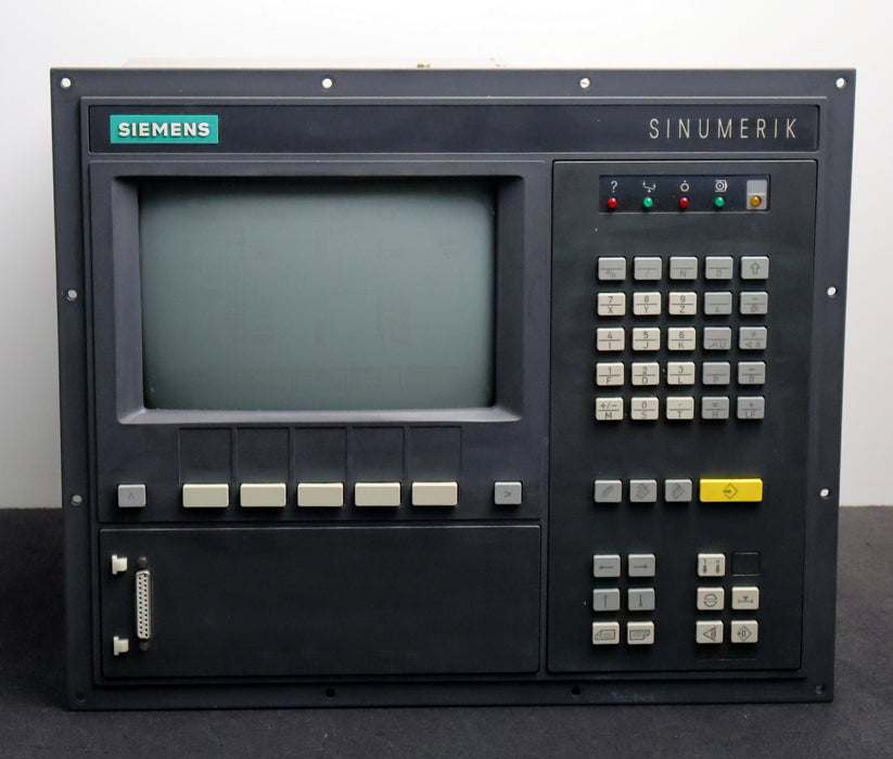 Bild des Artikels SIEMENS-SINUMERIK-810M-Zentralbaugruppe-6FC3551-1AC-Z-Grundausführung-3