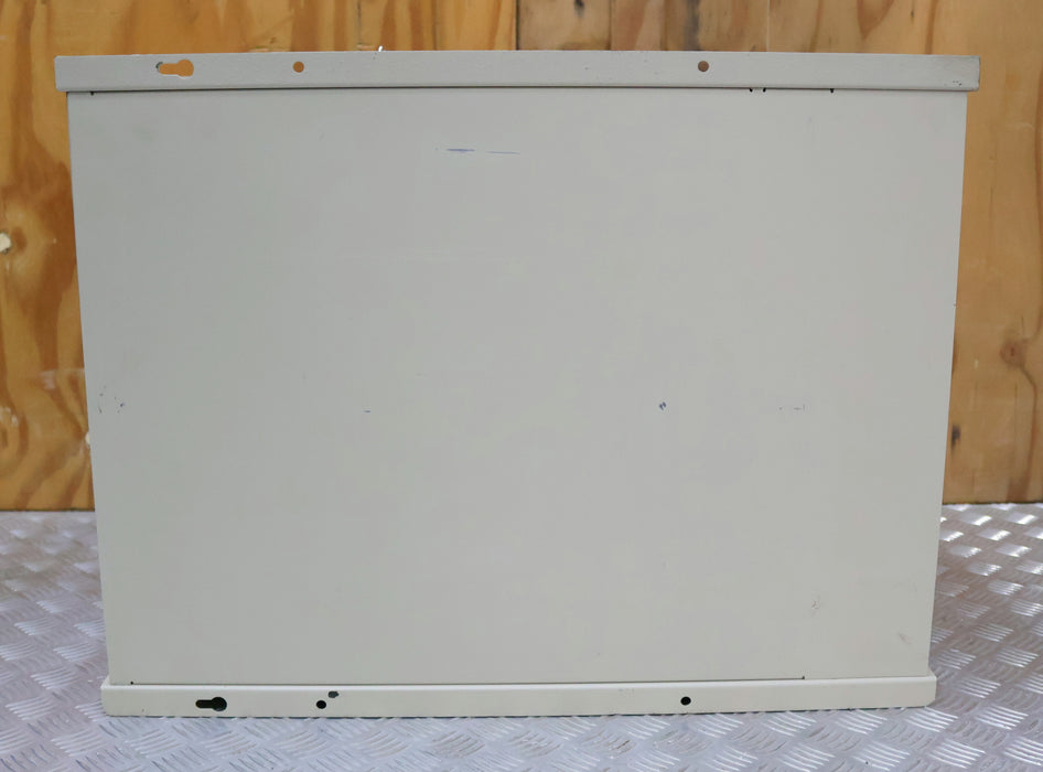 Bild des Artikels SIEMENS-SINUMERIK-8M-Rack-6FC3381-0GA-Z-mit-Platine-6FX1191-3AA00