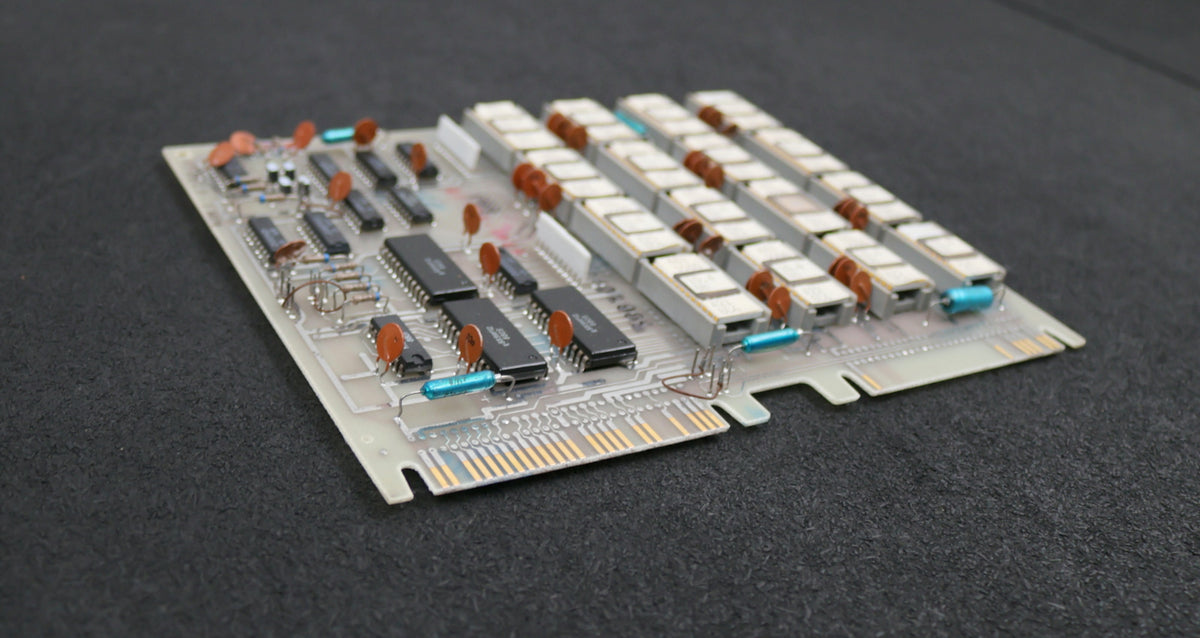 Estopan Rft VEM NUMERIK RFT DDR Einschubplatine 413827-1 NKM RFT 55338 mit allen E ...