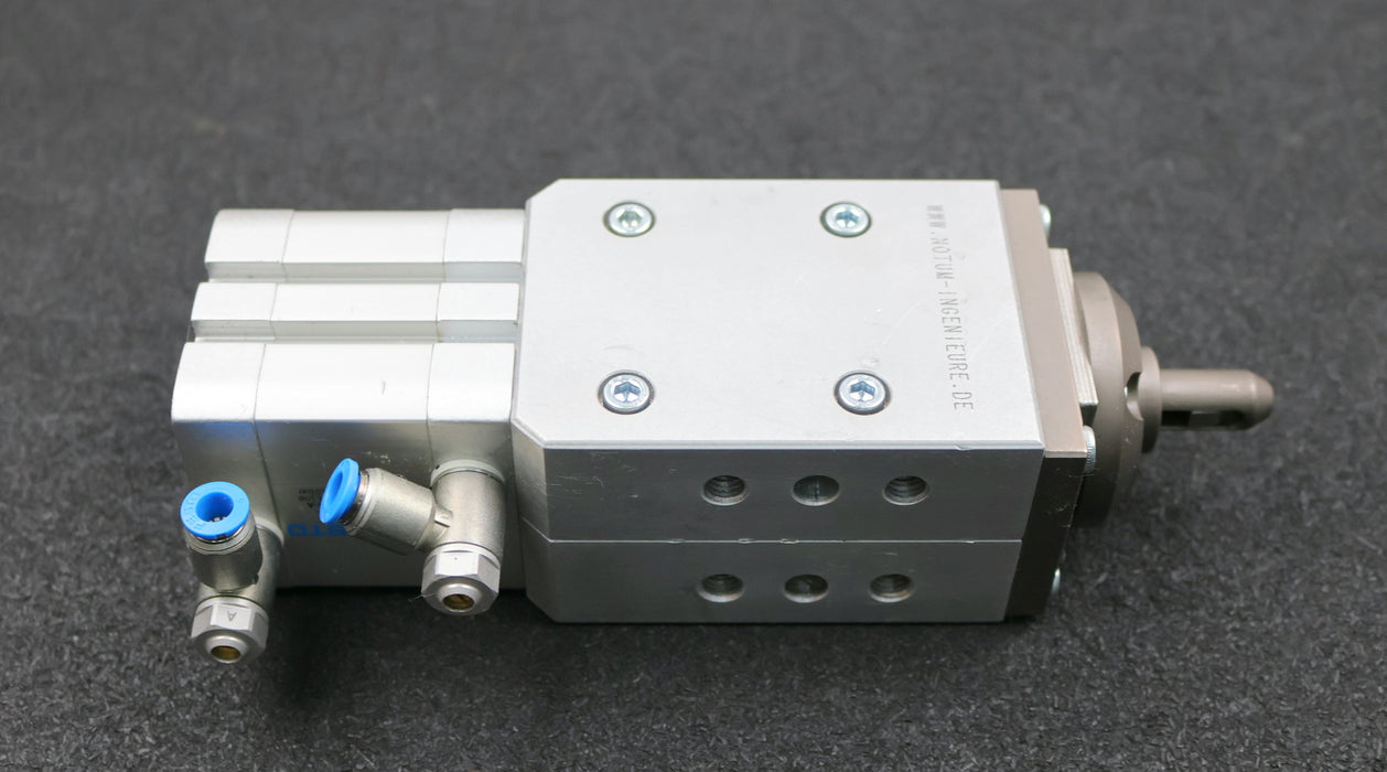 Bild des Artikels NOTUM-INGENIEURE-Unterzugspanner-SEV_AU375_33x_030_19_000_4_ZSB-mit-FESTO
