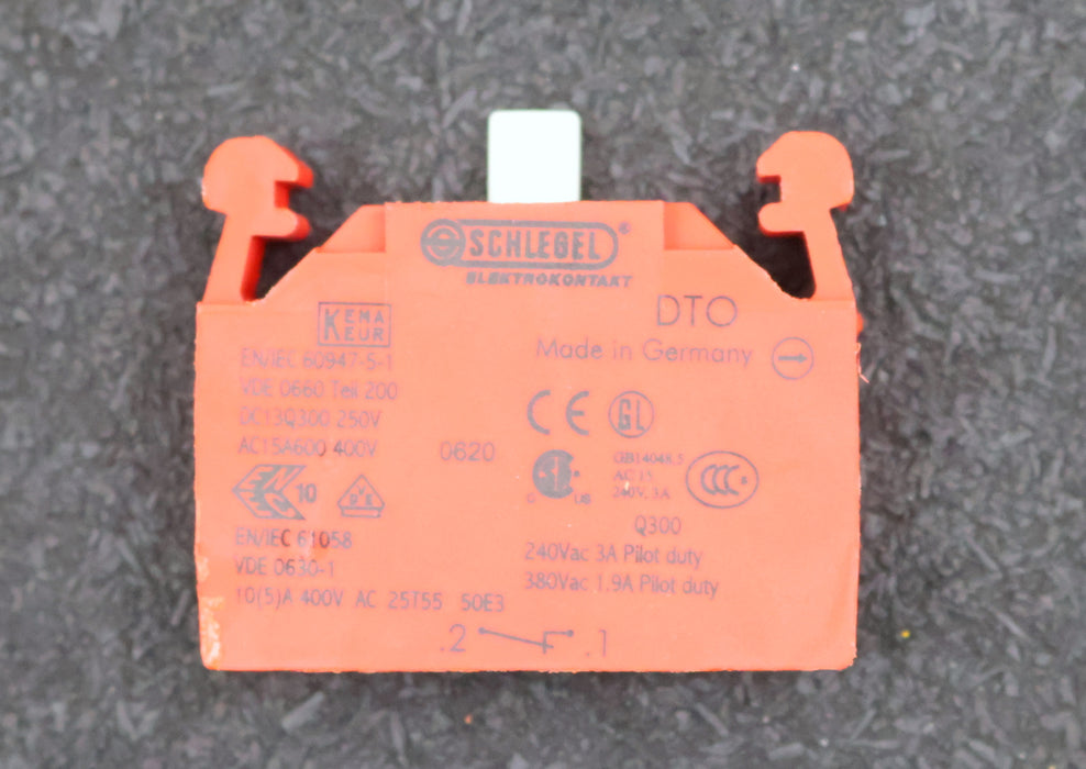 Bild des Artikels GEORG-SCHLEGEL-8x-Tastkontaktgeber-Öffner-DTO-RM:-667000-240VAC-3A-380VAC-1,9A