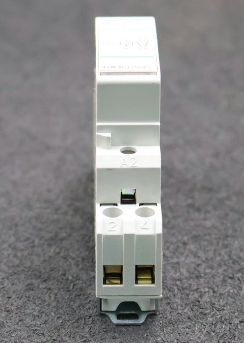 Bild des Artikels HAGER-Schütz-ES-210-239210-230VAC-50Hz-4kW-250VAC-gebraucht