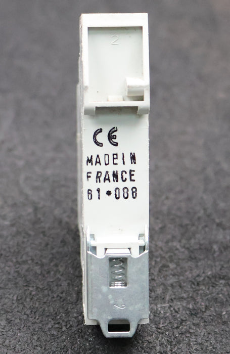 Bild des Artikels HAGER-Schütz-ES-210-239210-230VAC-50Hz-4kW-250VAC-gebraucht