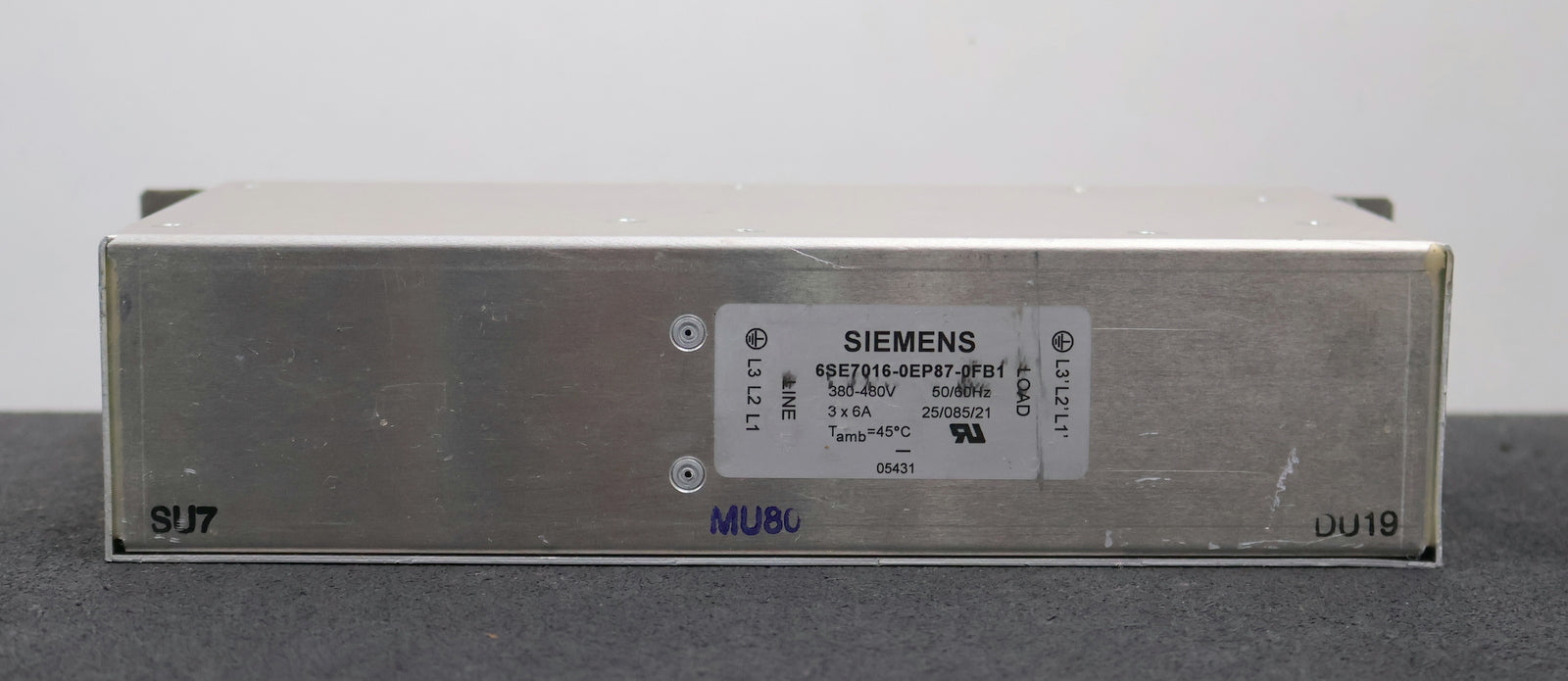 Bild des Artikels SIEMENS-Entstörfilter-6SE7016-0EP87-0FB1-380-480V-50/60Hz-3x-6A-gebraucht