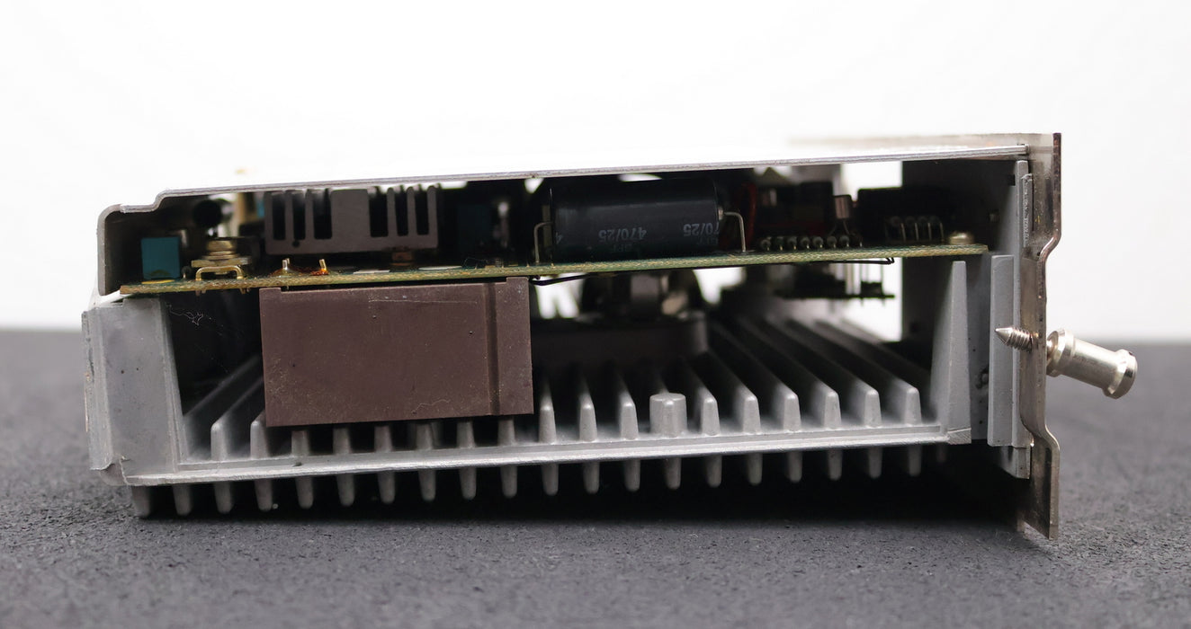 Bild des Artikels SIEMENS-SINUMERIK-3M-Stromversorgung-6EV3054-0FC-E.Stand-J-24VDC-5VDC/25A