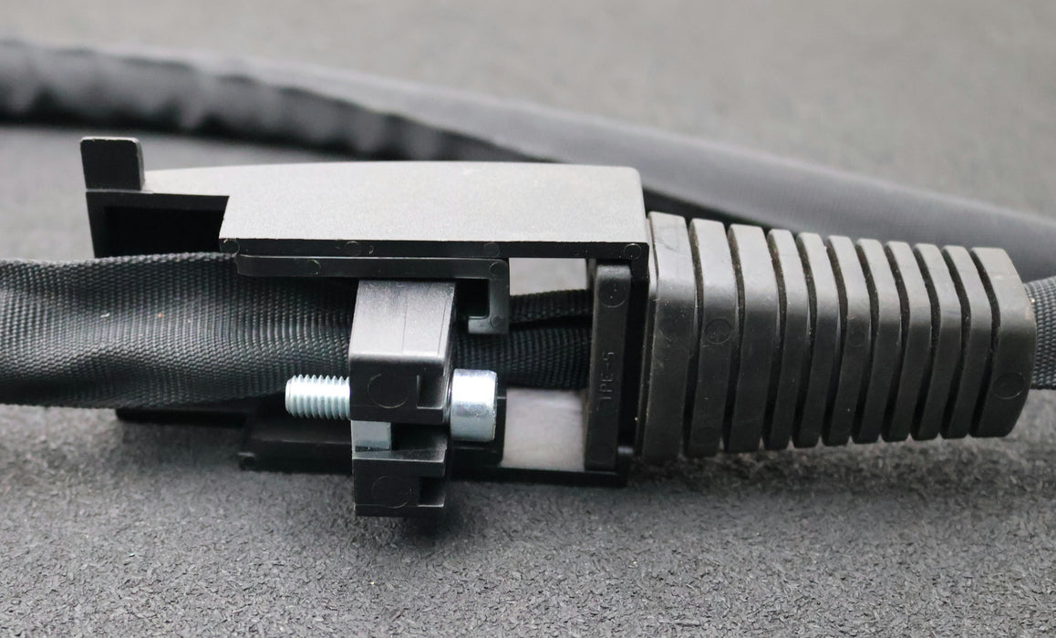 Bild des Artikels DEMAG-Control-Cable-5M-ID-71881033-unbenutzt