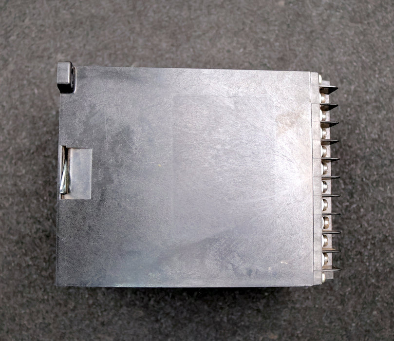 Bild des Artikels DEMAG-DEMATIK-7000-BE-Zeitschalt-Relais-ID-46921044-220VAC-50Hz-unbenutzt