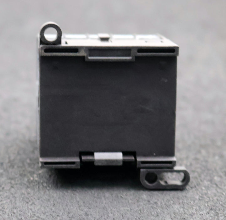 Bild des Artikels ABB-Kleinschütz-24V-40-450Hz-B7-30-10-F-01-unbenutzt