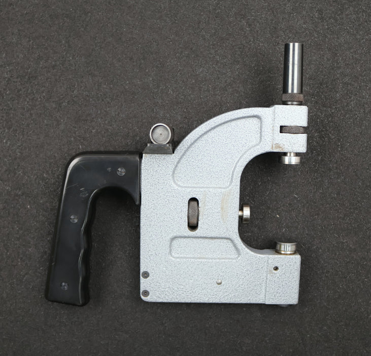 Bild des Artikels MAHR-Feinzeiger-Rachenlehre-MARAMETER-840-FS-Messbereich-30-60mm-Art.Nr.-4455001