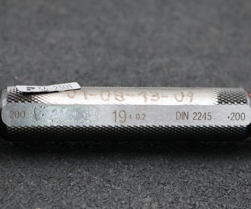 Bild des Artikels Grenzlehrdorn-Gut/Ausschuss-Prüfdorn-Ø-19-+/--0,2-DIN-2245-Toleranzbereich