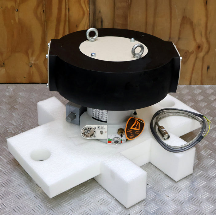 Bild des Artikels OERLIKON-LEYBOLD-Schnelldrehender-Gasverdichter-Turbostream-S-2700-G-Nr.-120-00