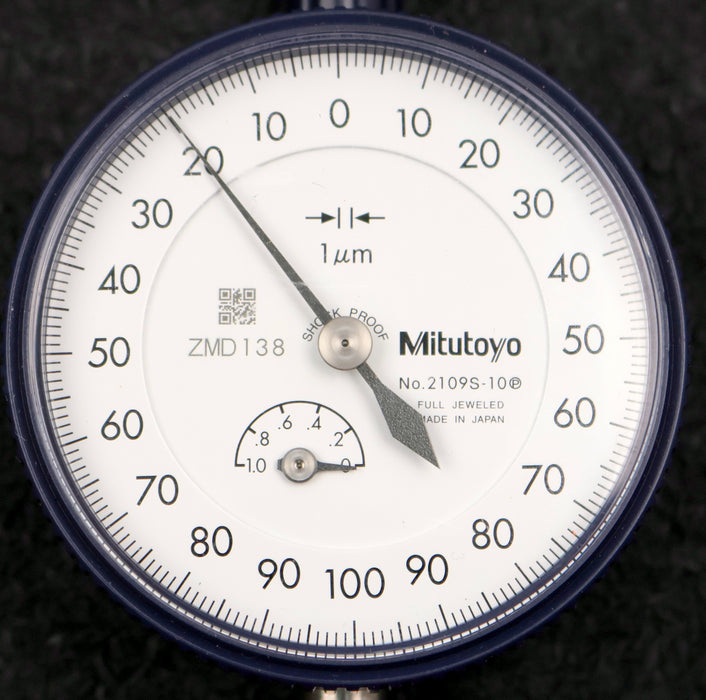 Bild des Artikels MITUTOYO-analoge-Messuhr-2109-S-10-0,001/10mm-Messbereich-10mm-AnzeigeØ-52mm