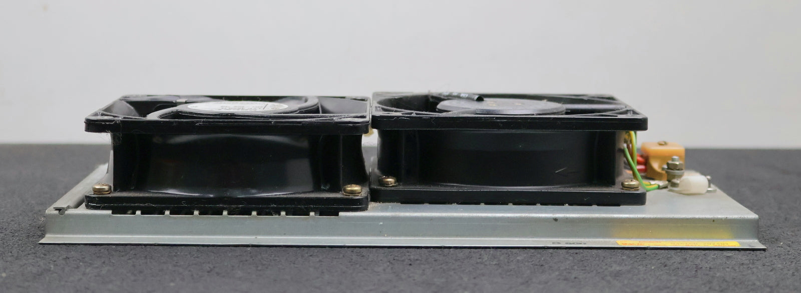 Bild des Artikels BOSCH-Lüfterbaugruppe-046150-202401-PAPST-Lüfter-Typ-4650-N-230VAC-50/60Hz