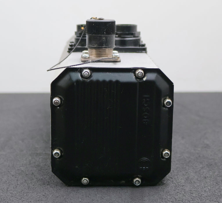 Bild des Artikels BOSCH-Bürstenloser-Servomotor-permanenterregt-Typ:-SD-B3.031.030-05,000-3,1Nm