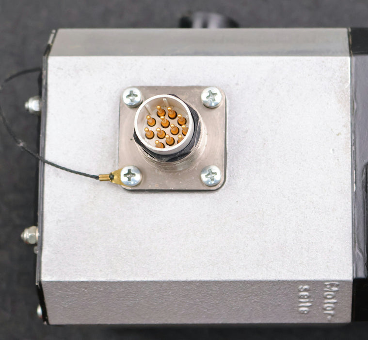 Bild des Artikels BOSCH-Bürstenloser-Servomotor-permanenterregt-Typ:-SD-B3.031.030-05,000-3,1Nm