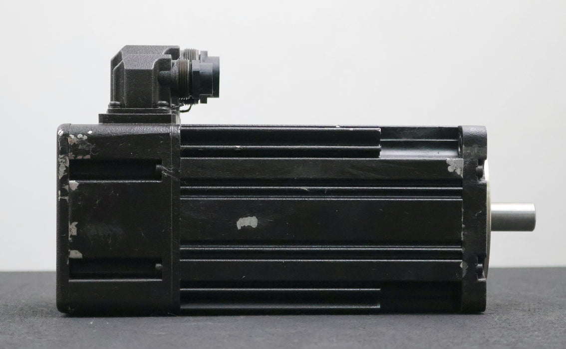 Bild des Artikels BOSCH-Bürstenloser-Servomotor-permanenterregt-Typ:-SE-B3.033.030-04.000-3,3Nm