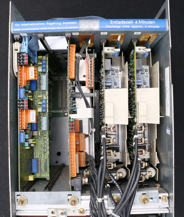 Bild des Artikels SIEMENS-SIMODRIVE-6SC6101-2A-Z-Z=-2XA30+G10+B12-mit-Platinen-gebraucht-geprüft