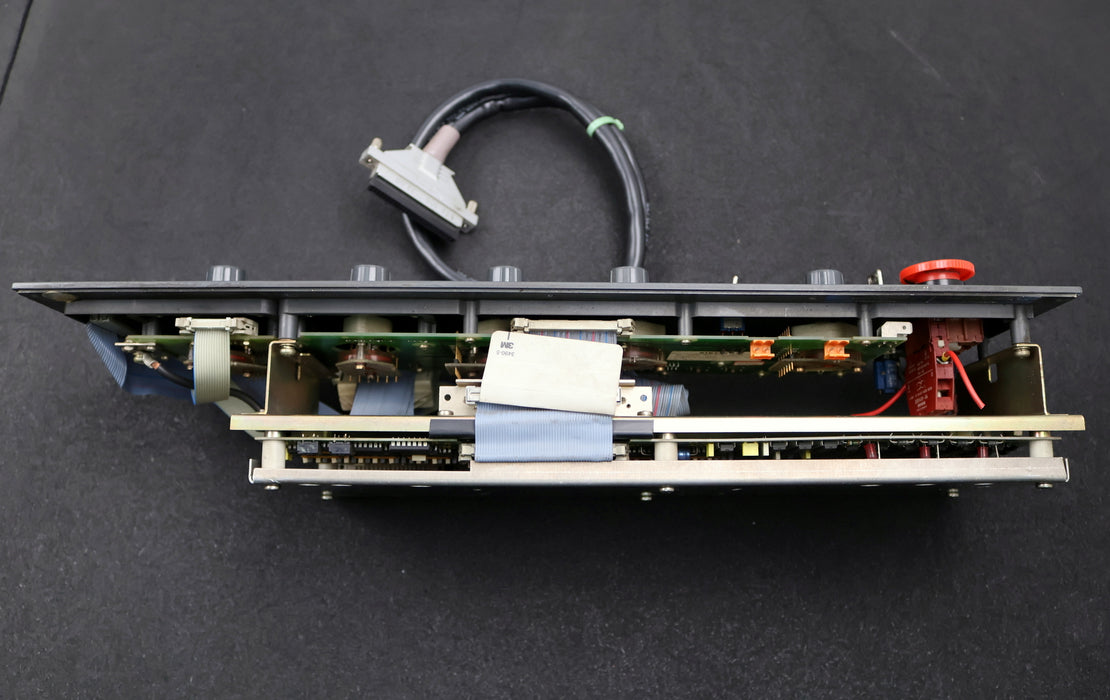 Bild des Artikels SIEMENS-SINUMERIK-800M-MA.-Tafel-mit-4-Achsmodul-6FC3986-3EU20-24VDC-gebraucht