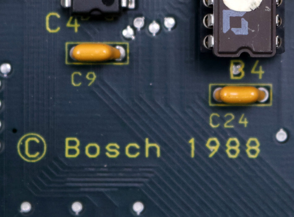 Bild des Artikels BOSCH-Zentraleinheit-ZE612-Mat.Nr.-063815-101401-gebraucht