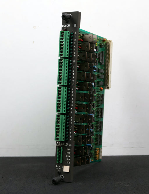 Bild des Artikels BOSCH-Digital-Output-Board-050560-404401-A24/0,5-e-gebraucht
