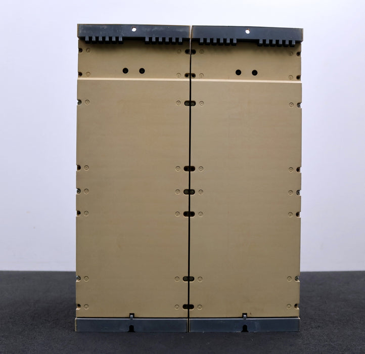 Bild des Artikels SIEMENS-SINUMERIK-840C-BGR-Träger-für-12-Platinen-Einzeiler-6FC5101-0AA01-0AA0