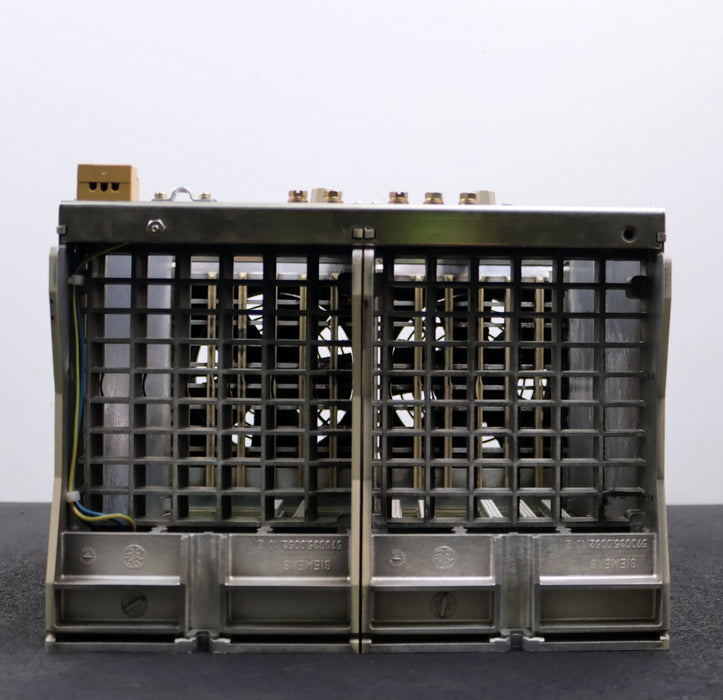 Bild des Artikels SIEMENS-SINUMERIK-840C-BGR-Träger-für-12-Platinen-Einzeiler-6FC5101-0AA01-0AA0